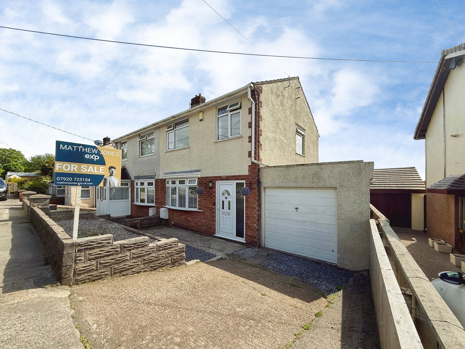 Semi Detached House in Swansea