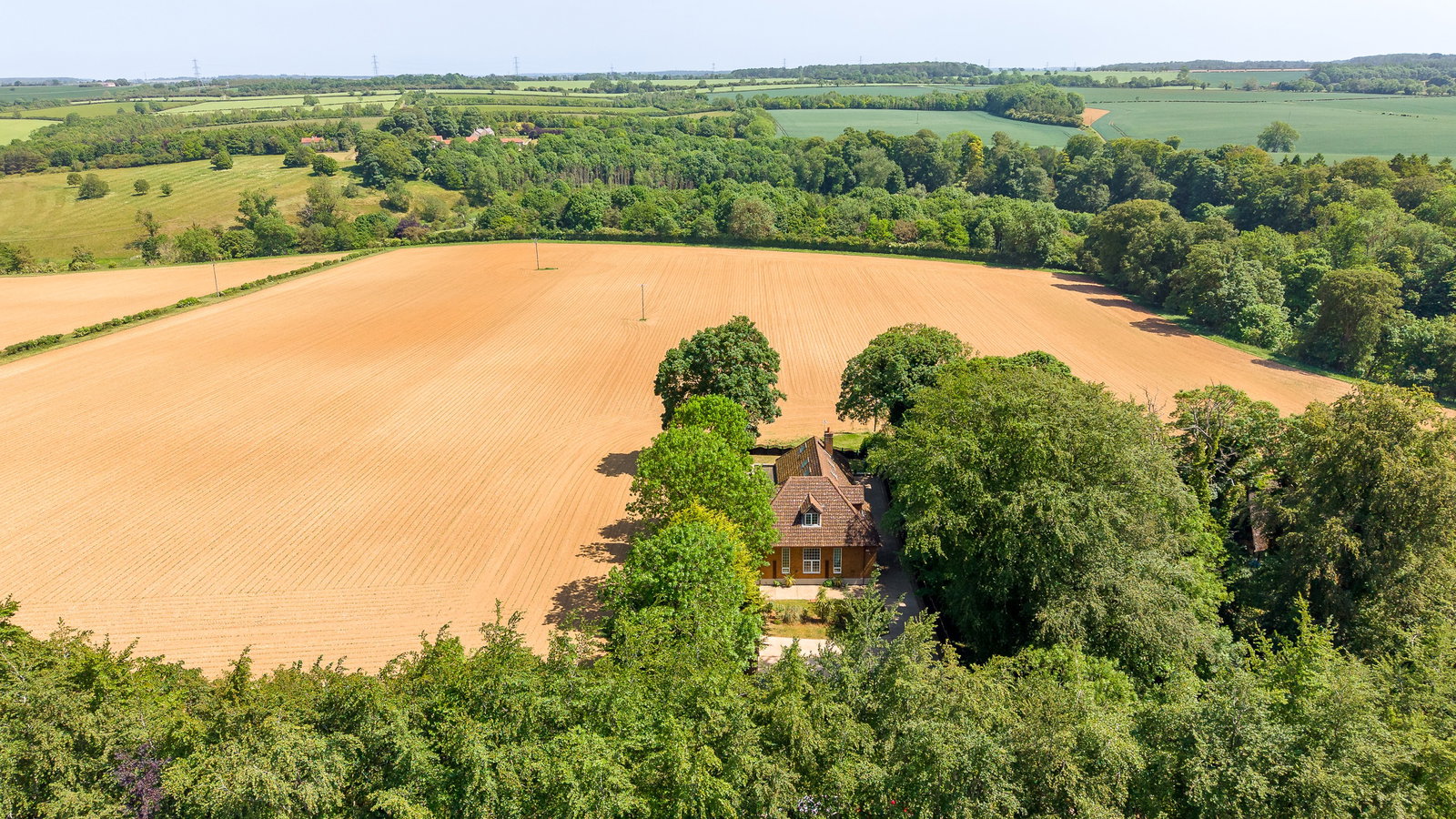 Detached House for sale in Grantham, The Chase, Stoke Rochford near Grantham, 3141 m²