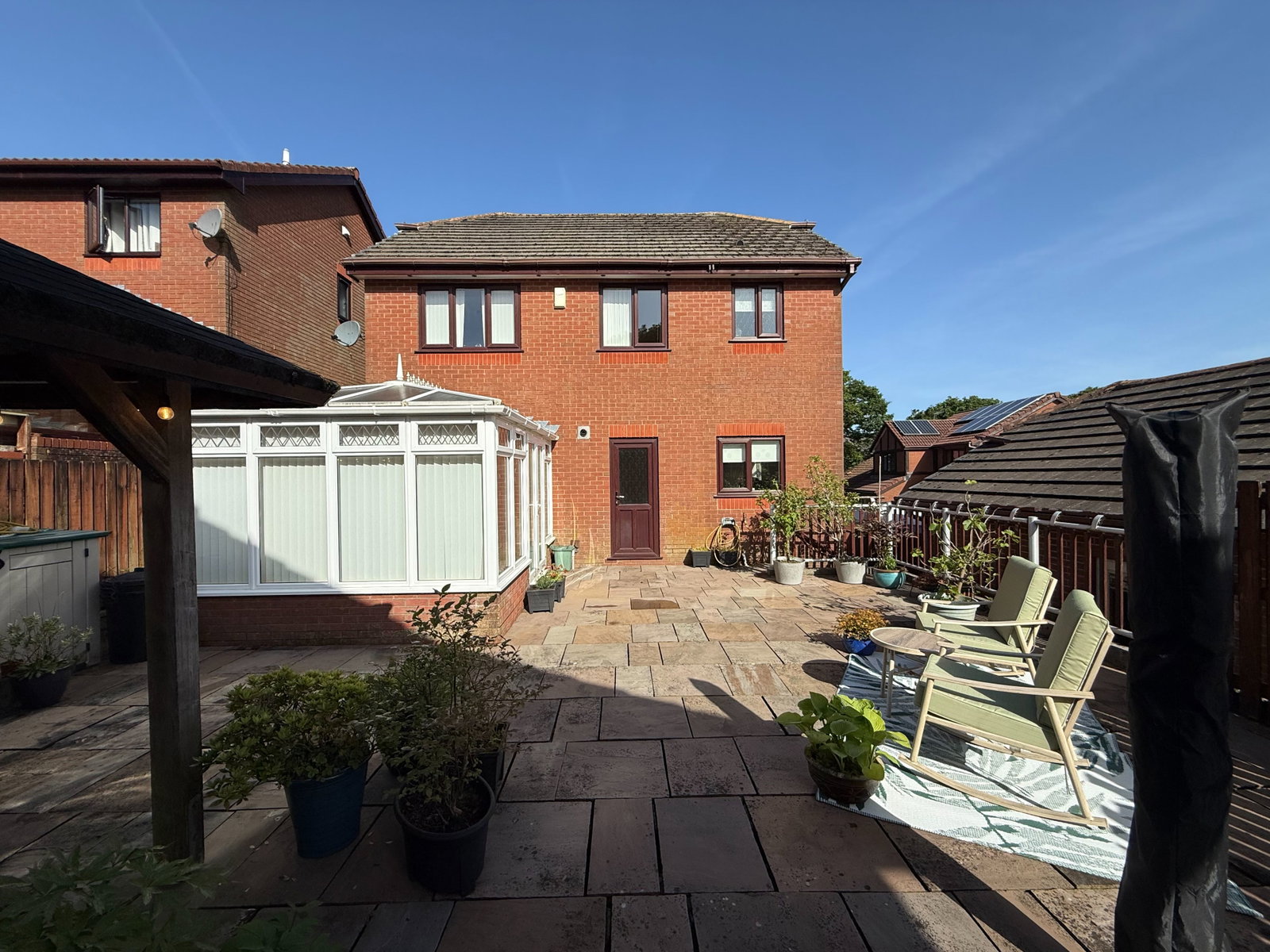 Detached House in Swansea