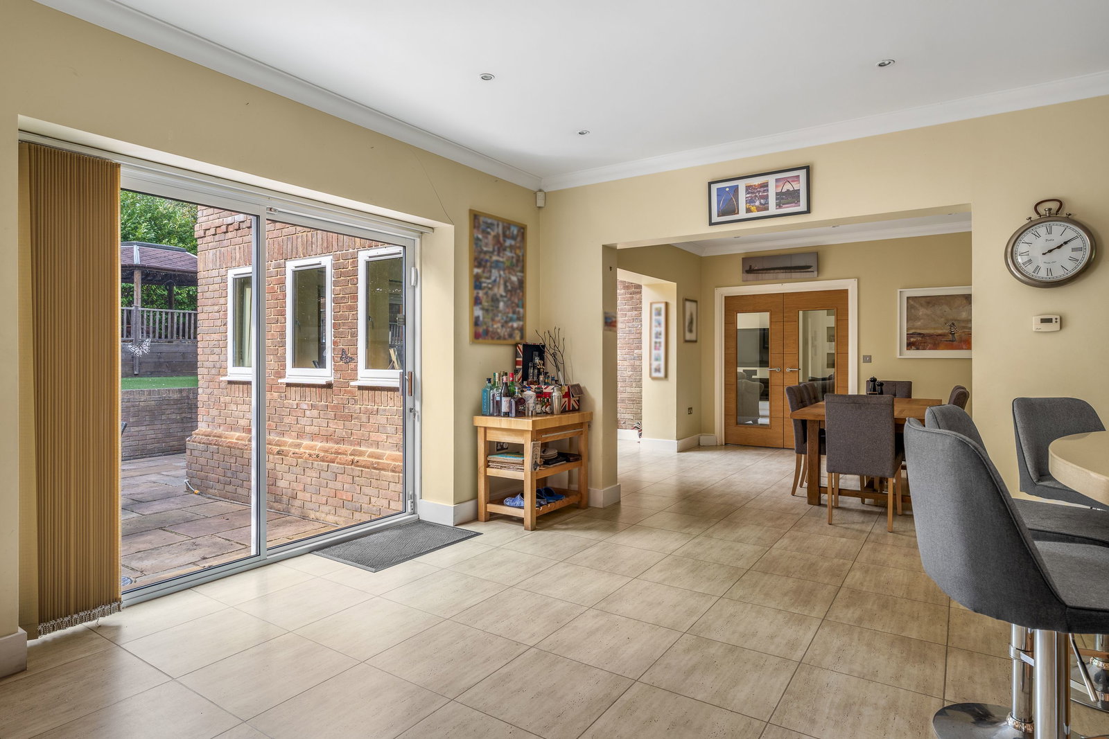 Detached House for sale in Oxted, Woodhurst Lane, Oxted