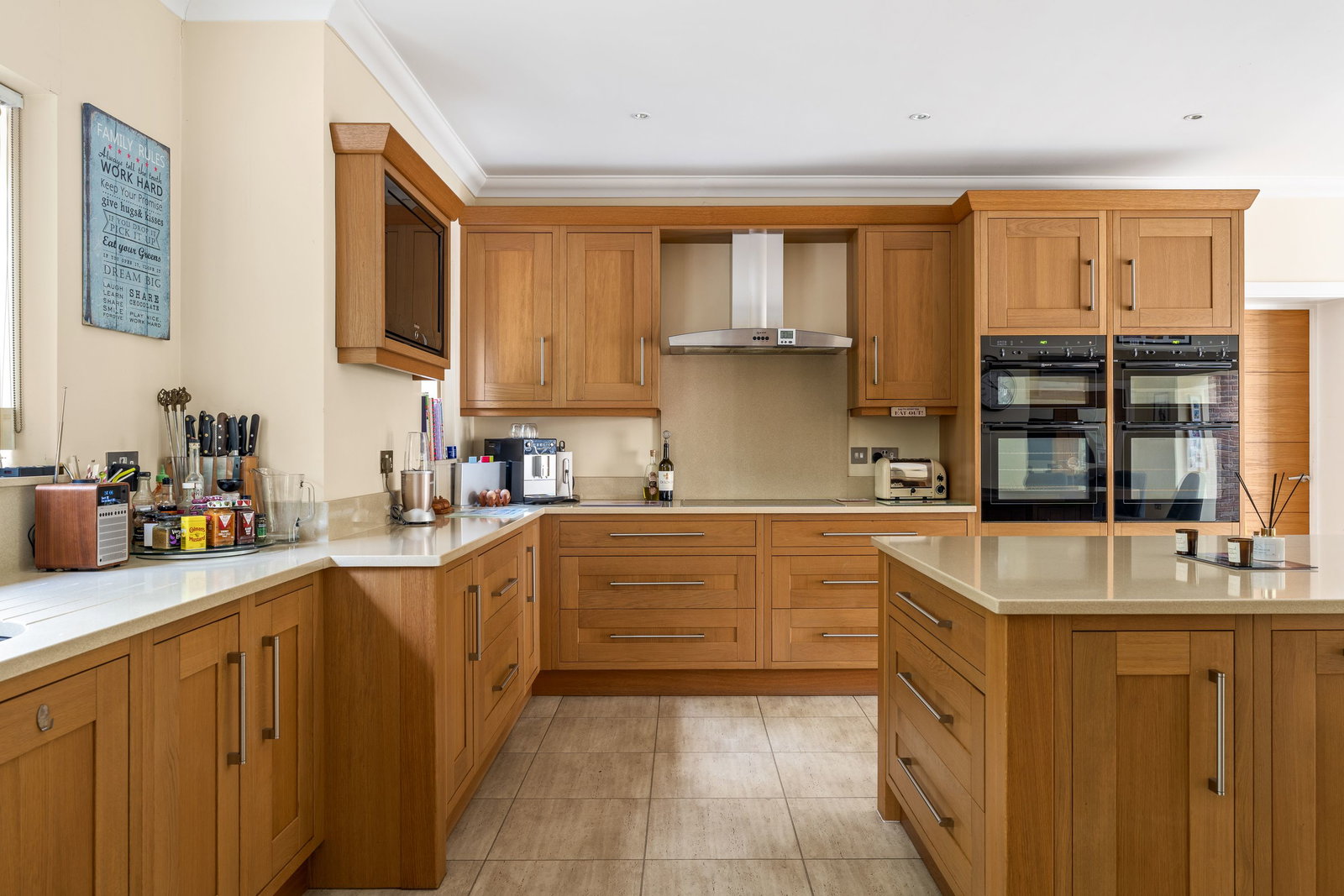 Detached House for sale in Oxted, Woodhurst Lane, Oxted