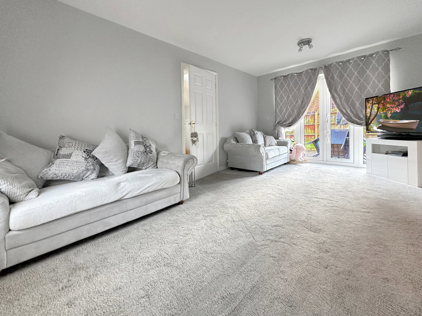Semi Detached House in Trowbridge