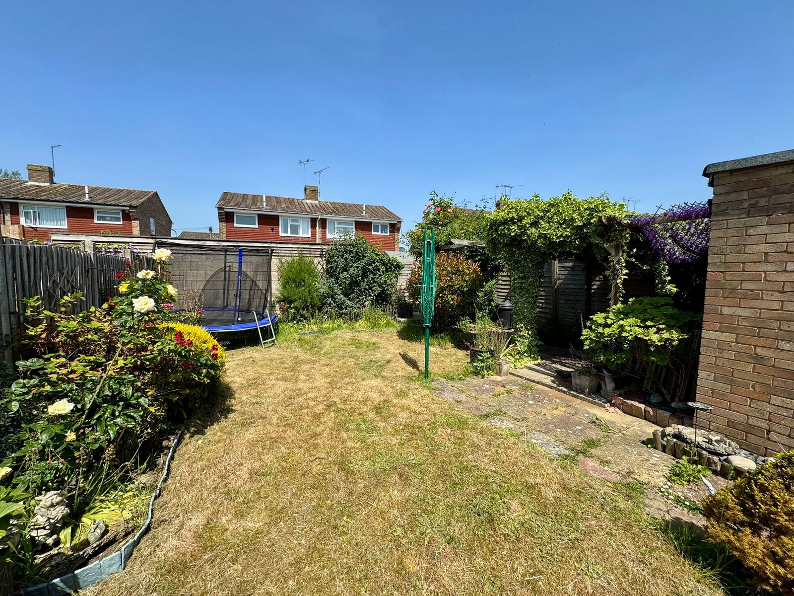 Semi Detached House in Ashford