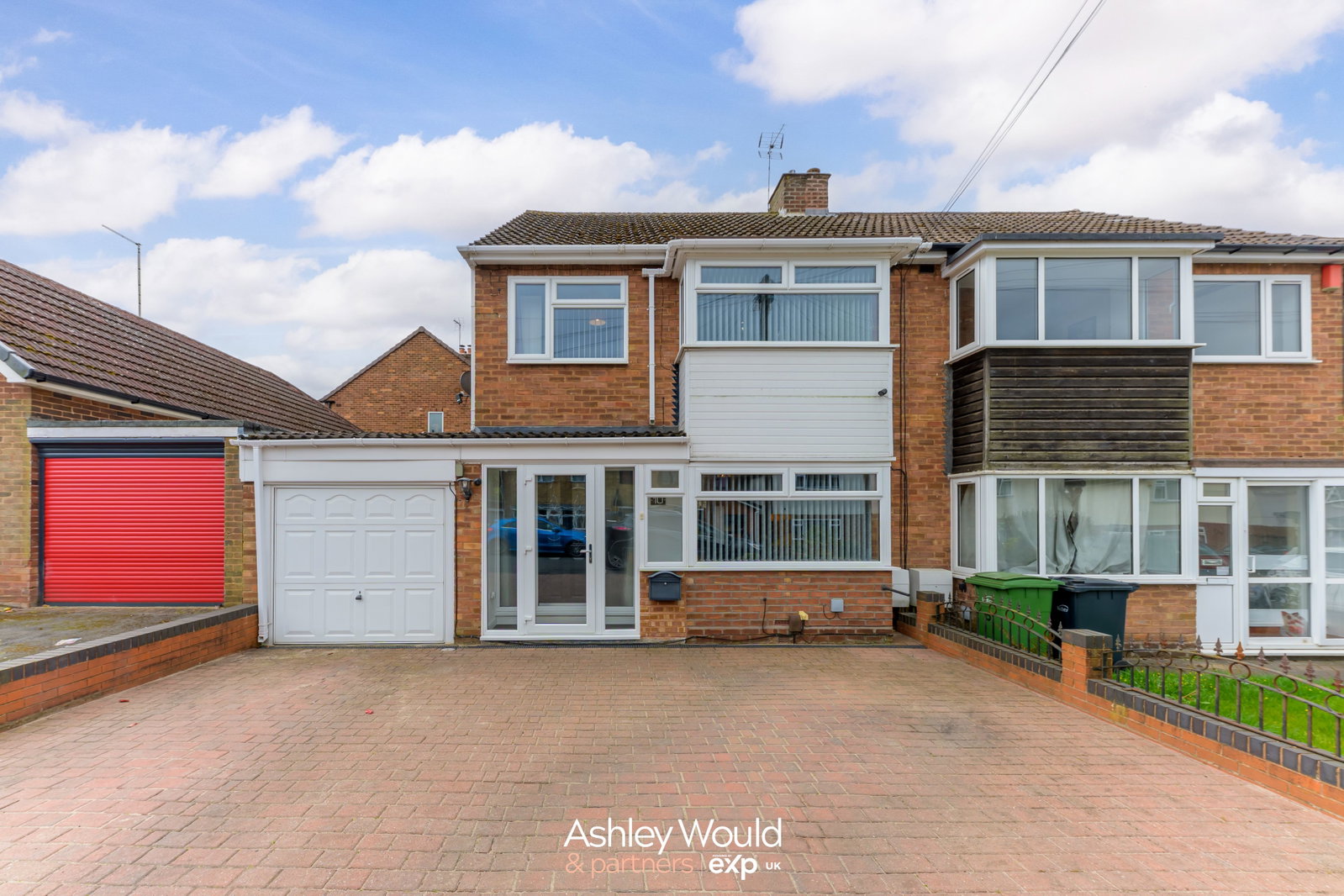 Semi Detached House in Halesowen