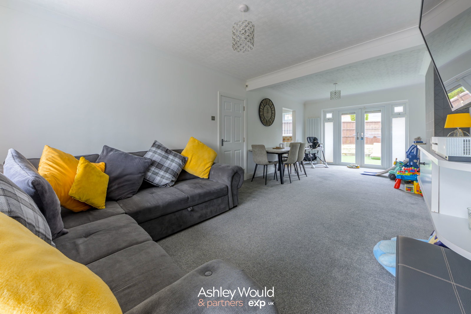 Semi Detached House in Halesowen