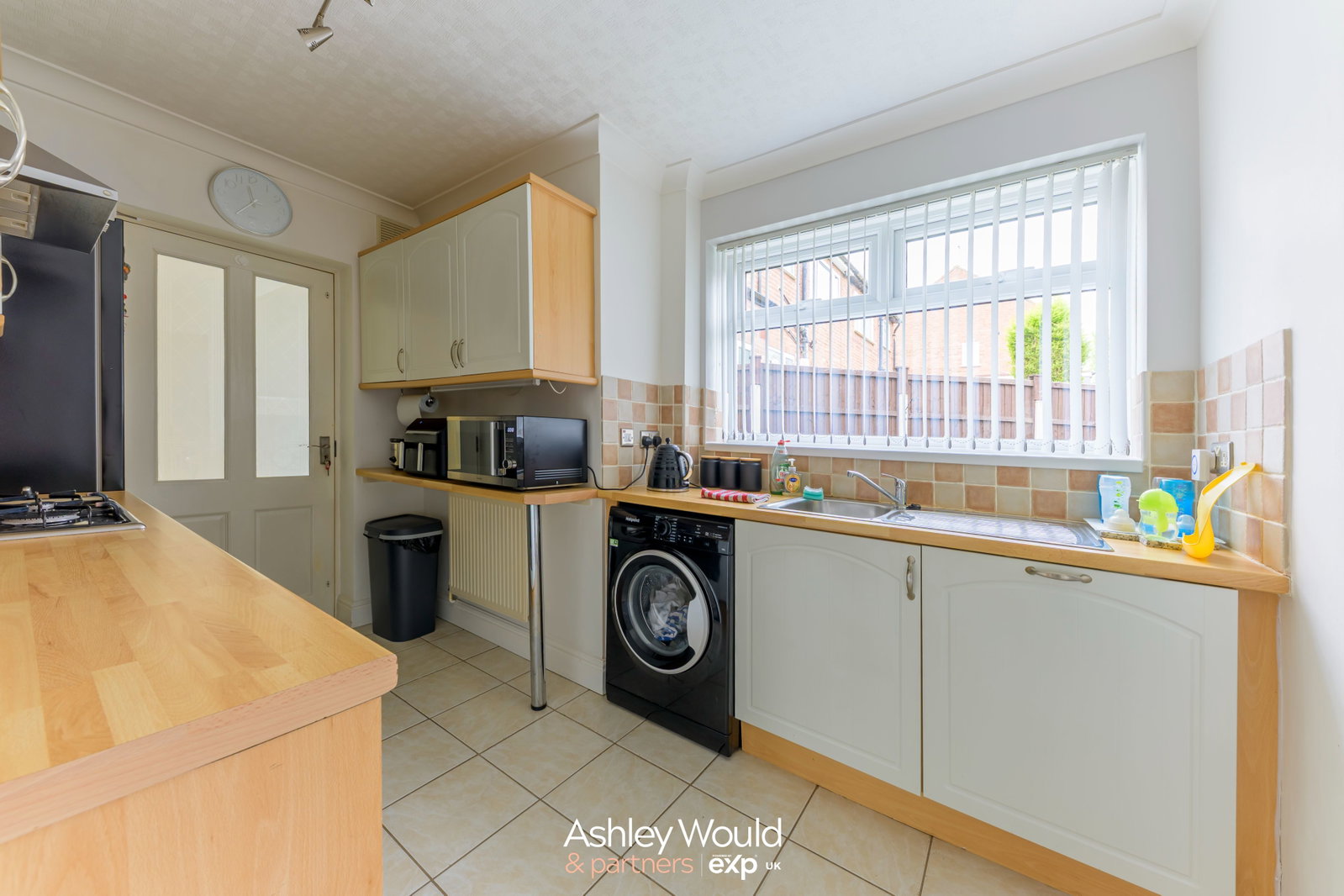 Semi Detached House in Halesowen
