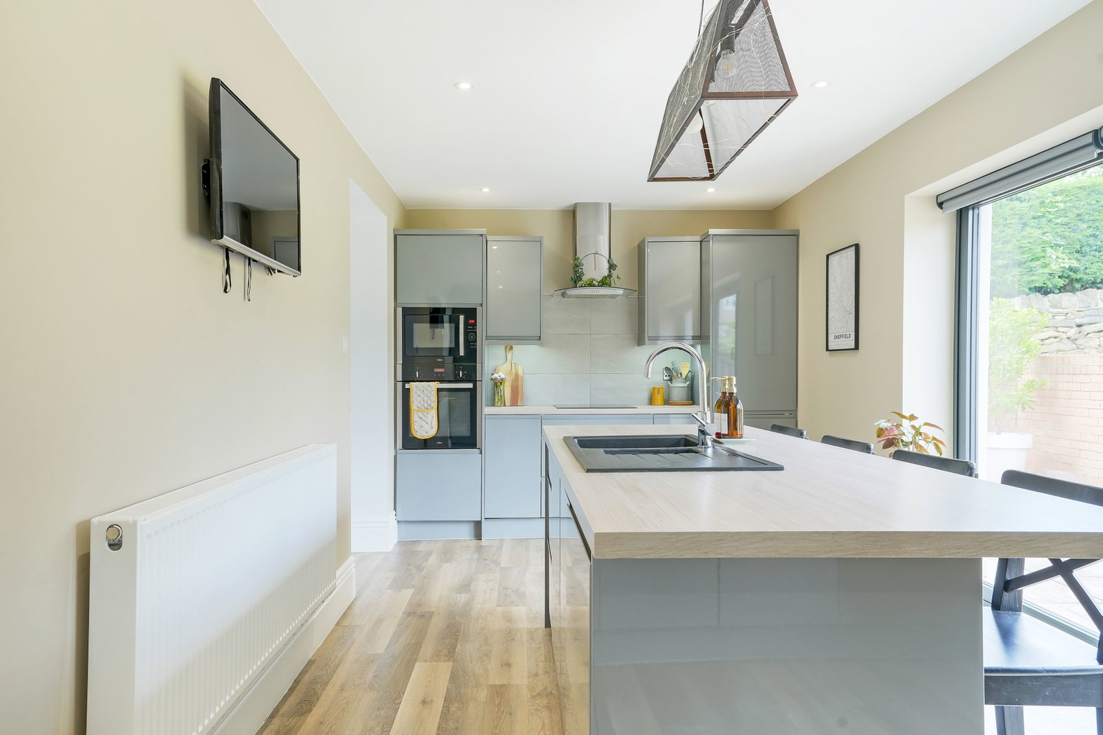 Detached House in Sheffield