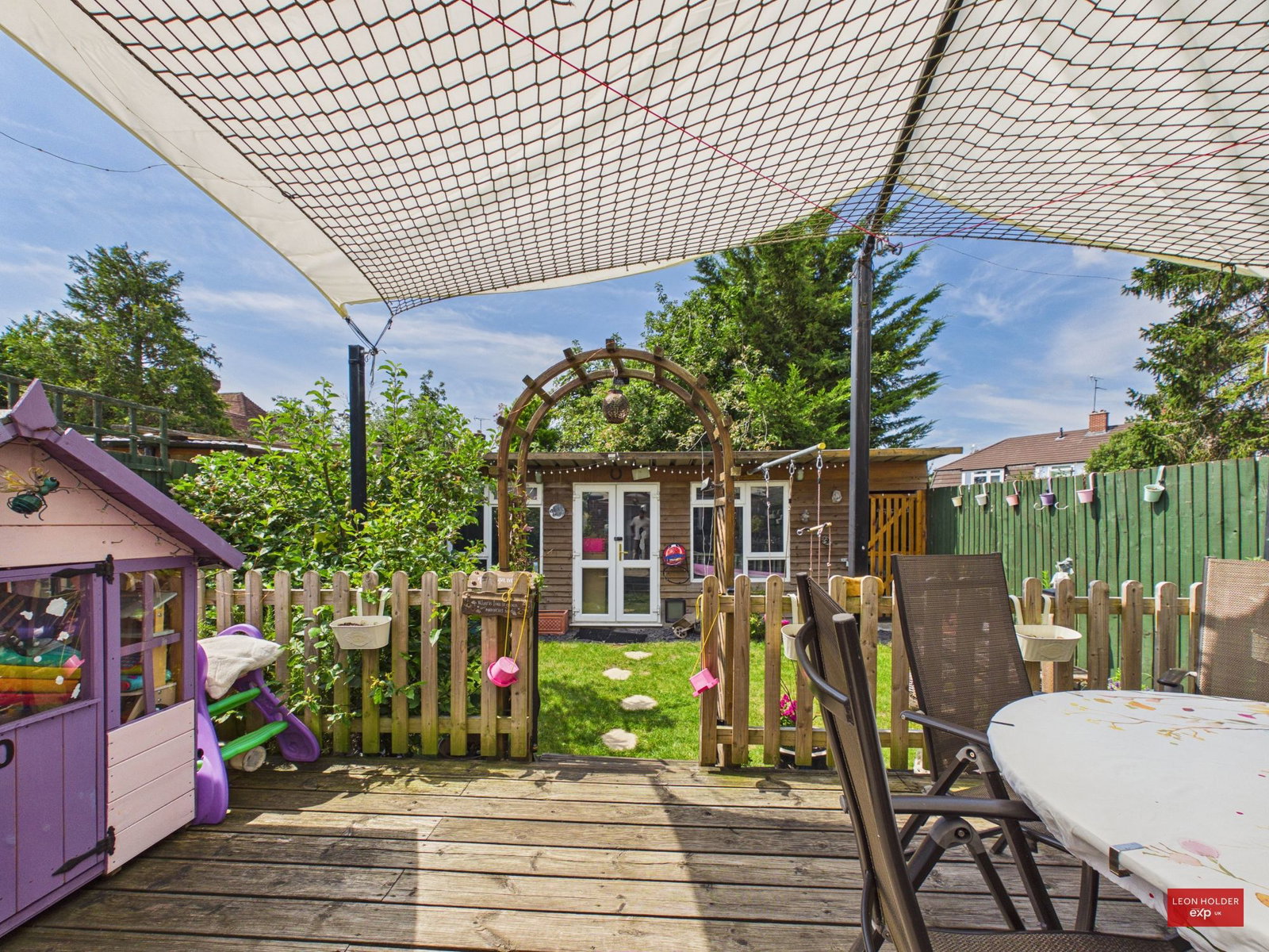 Semi Detached House in Cheltenham