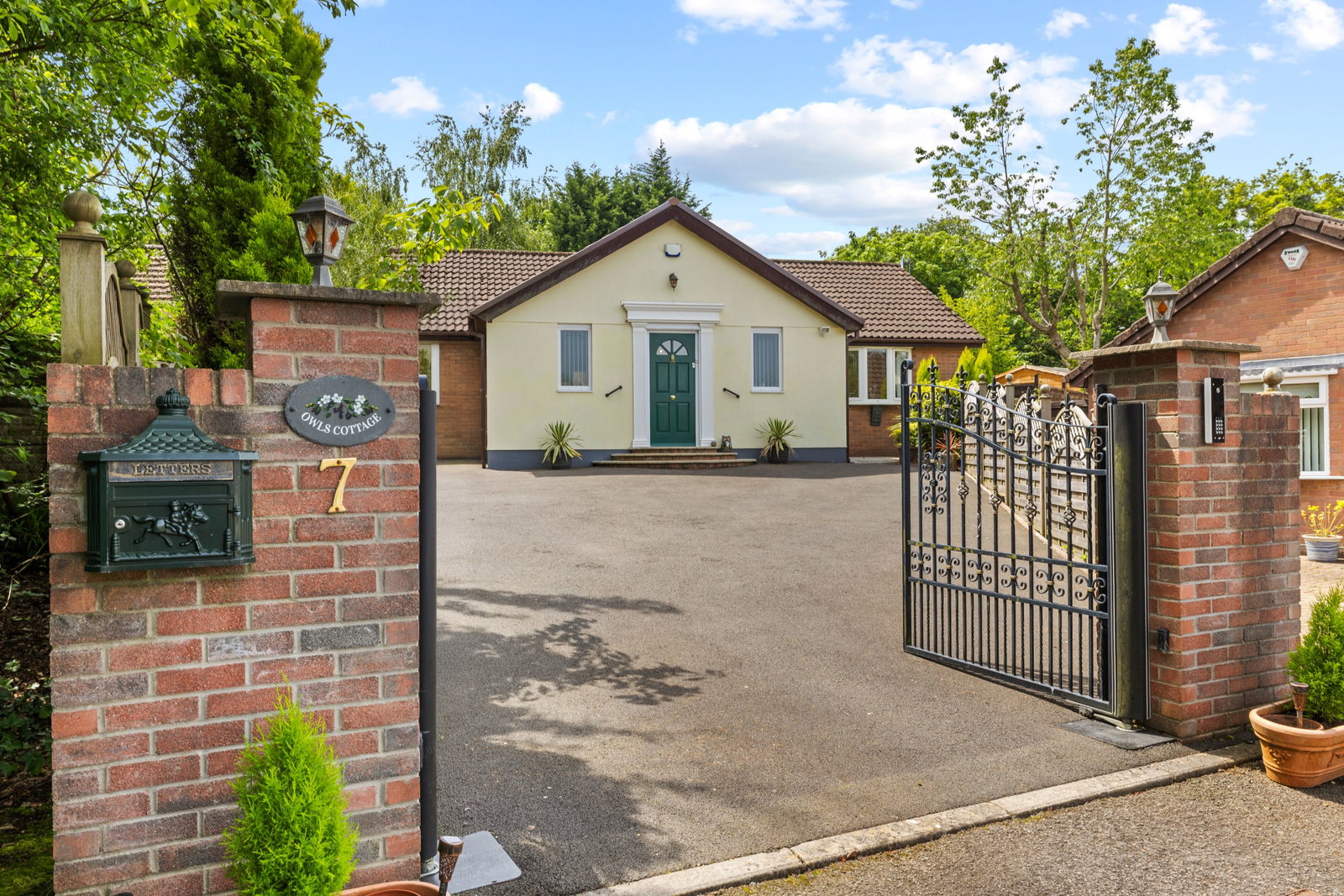 Bungalow in Swansea
