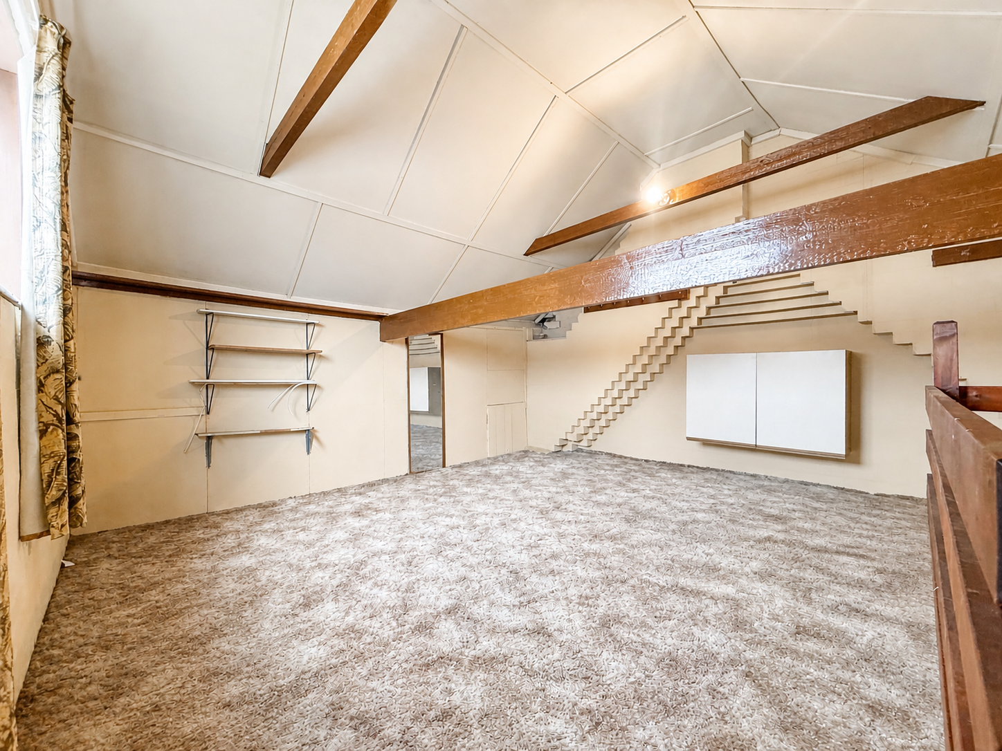 Semi Detached House in Peterborough