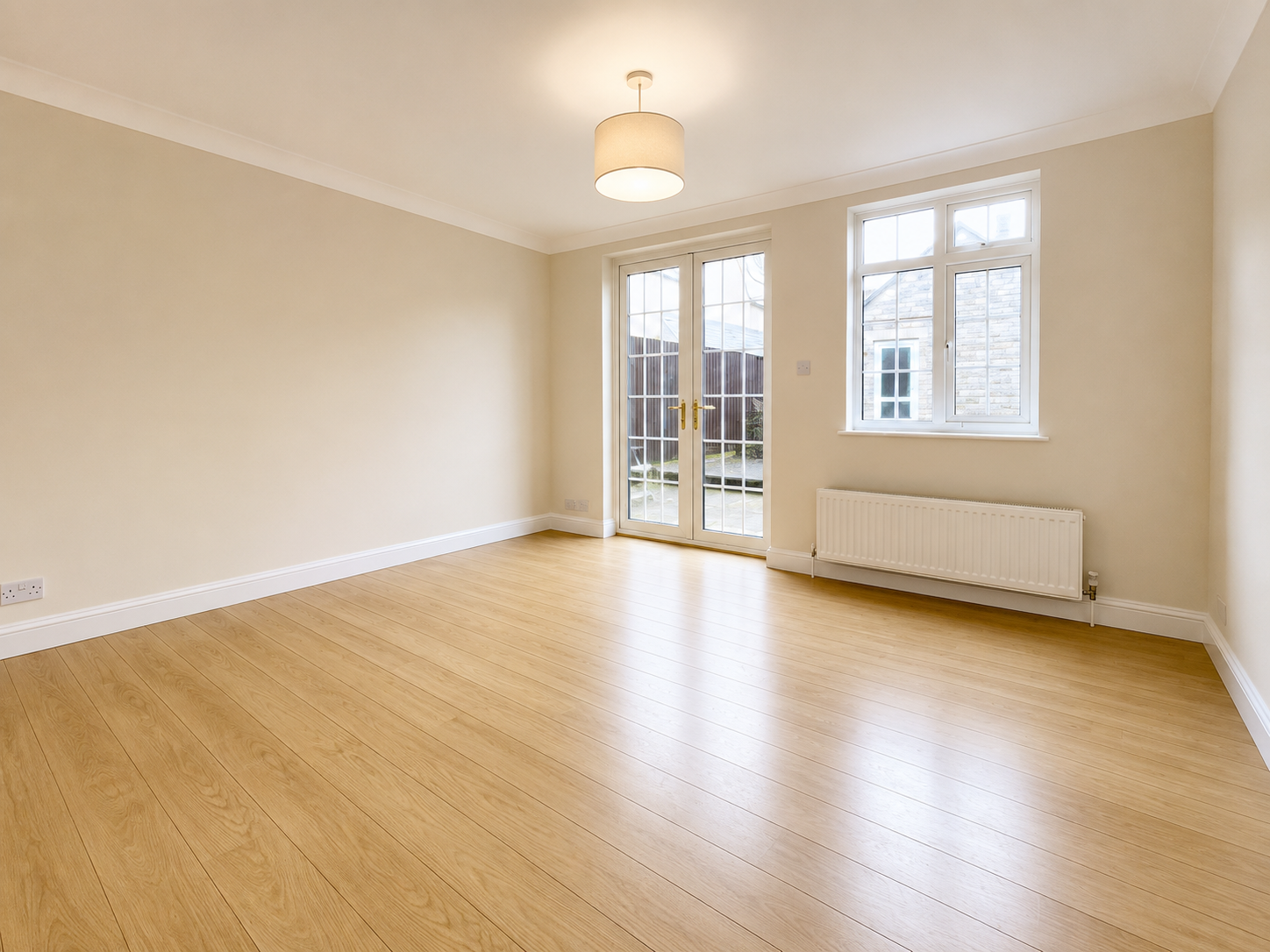 Semi Detached House in Cirencester