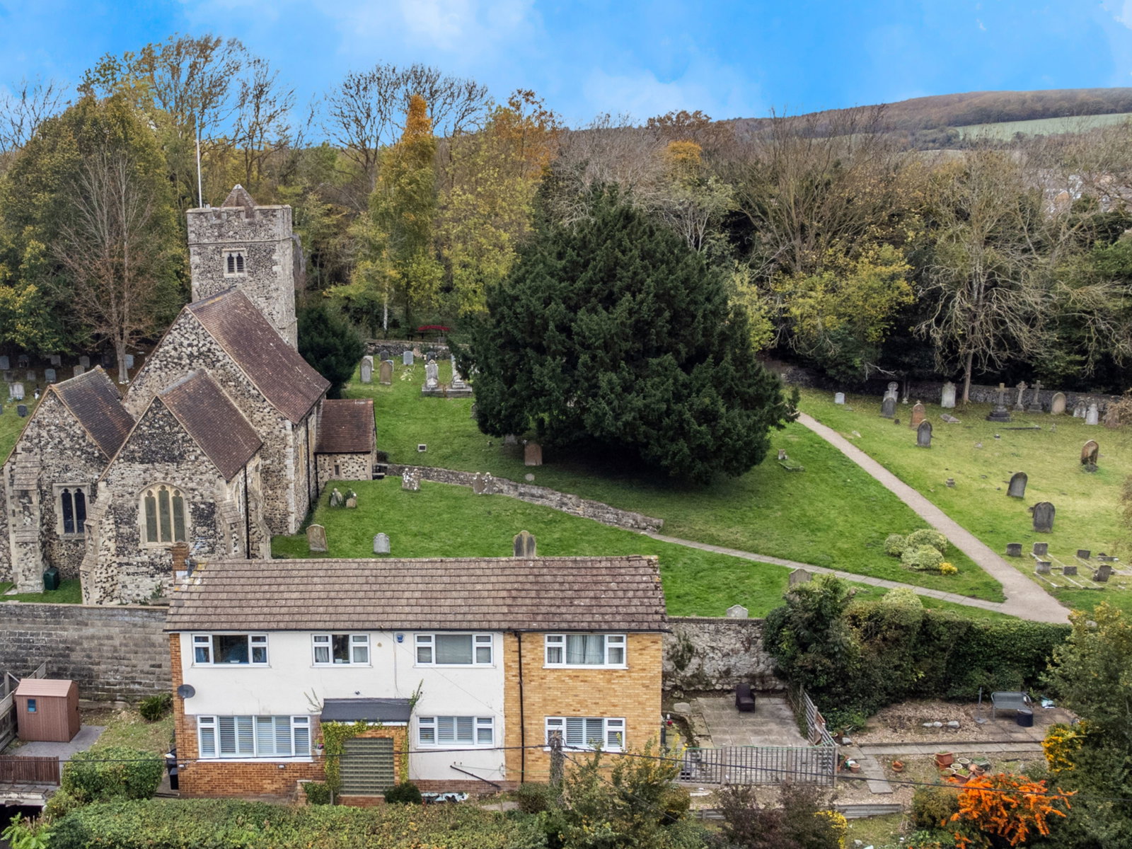 Detached House in Rochester