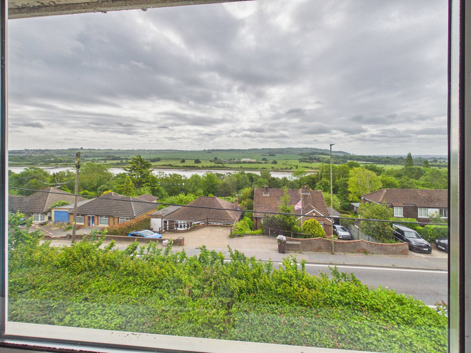 Detached House for sale in Rochester, Rochester Road, Cuxton, Rochester, ME2