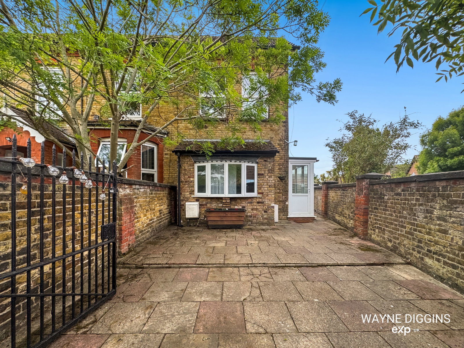 End Of Terrace House in Grays