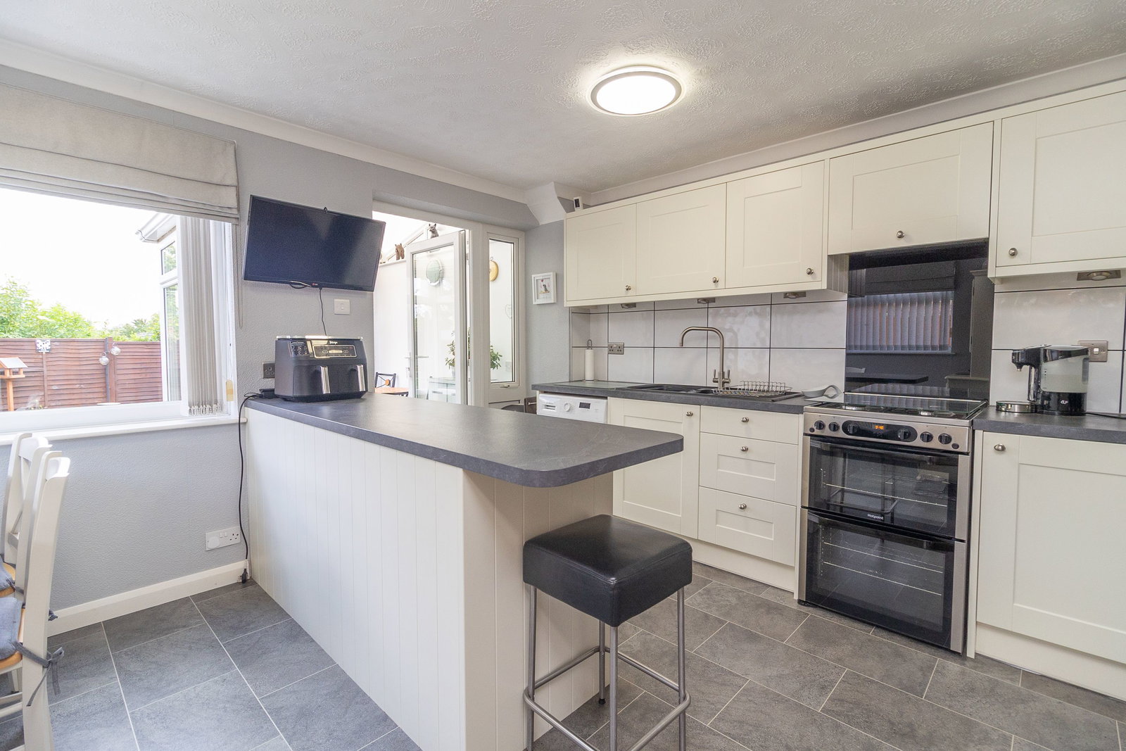 Semi Detached House in Towcester