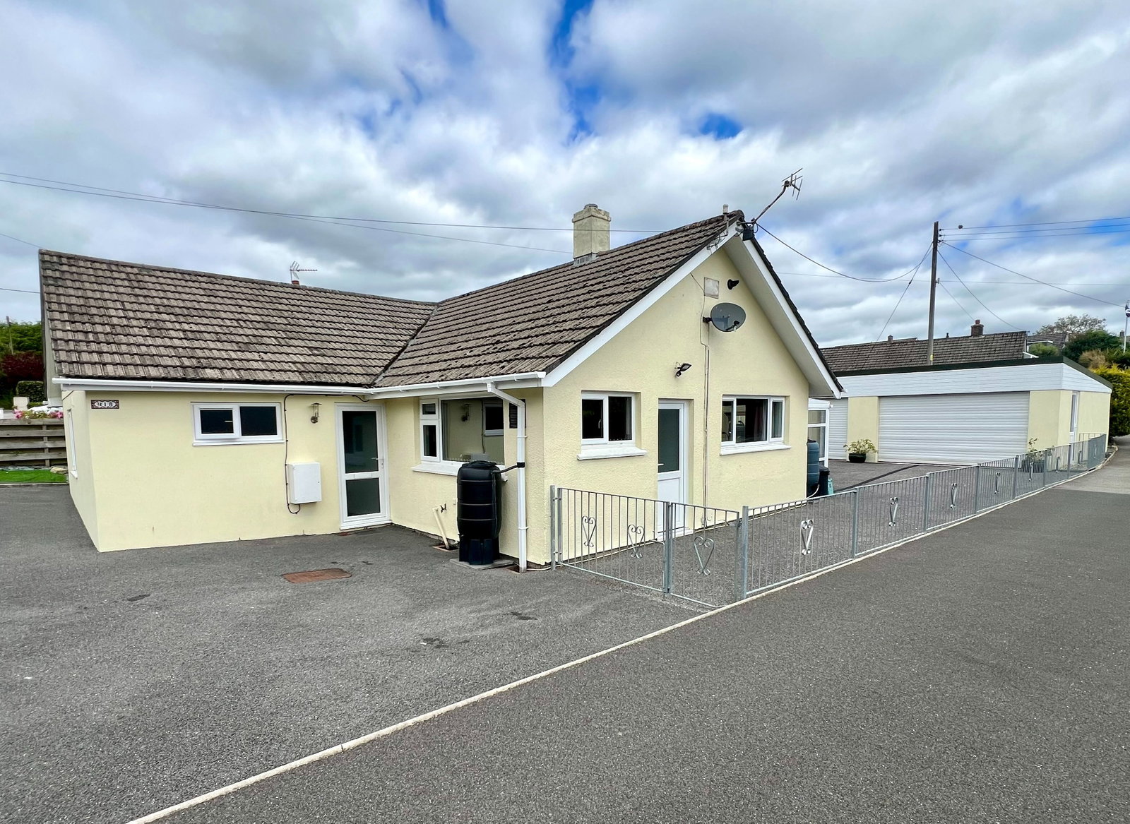 Bungalow in St. Austell