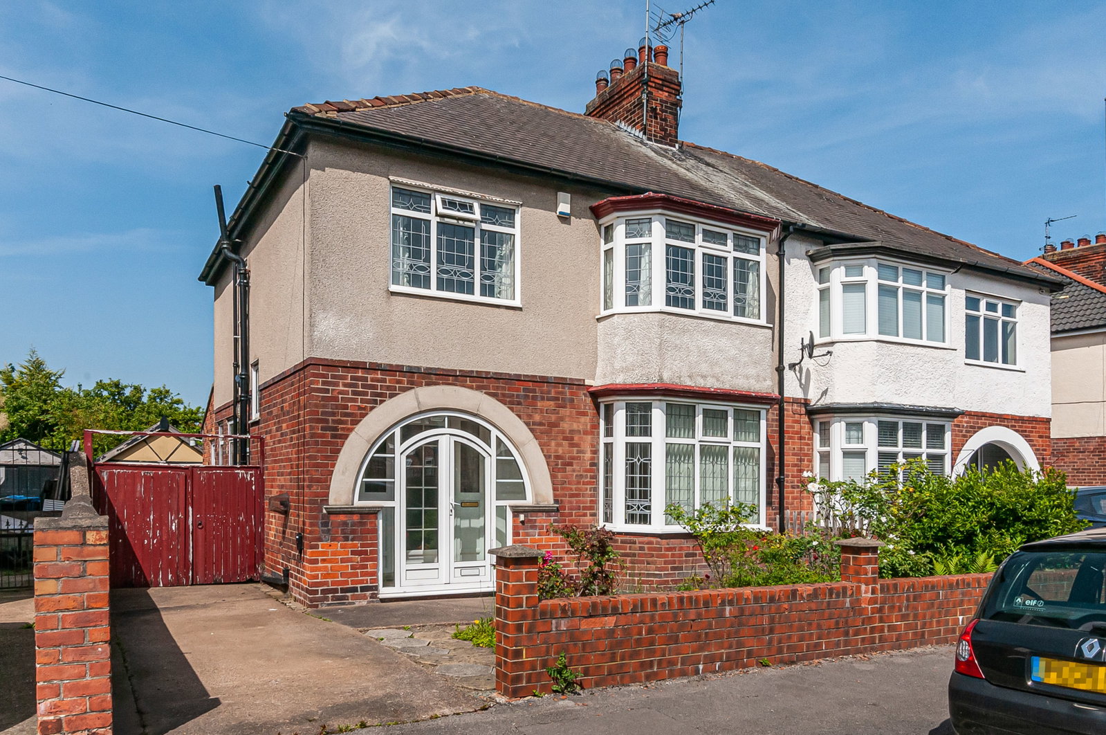 Semi Detached House in Hull