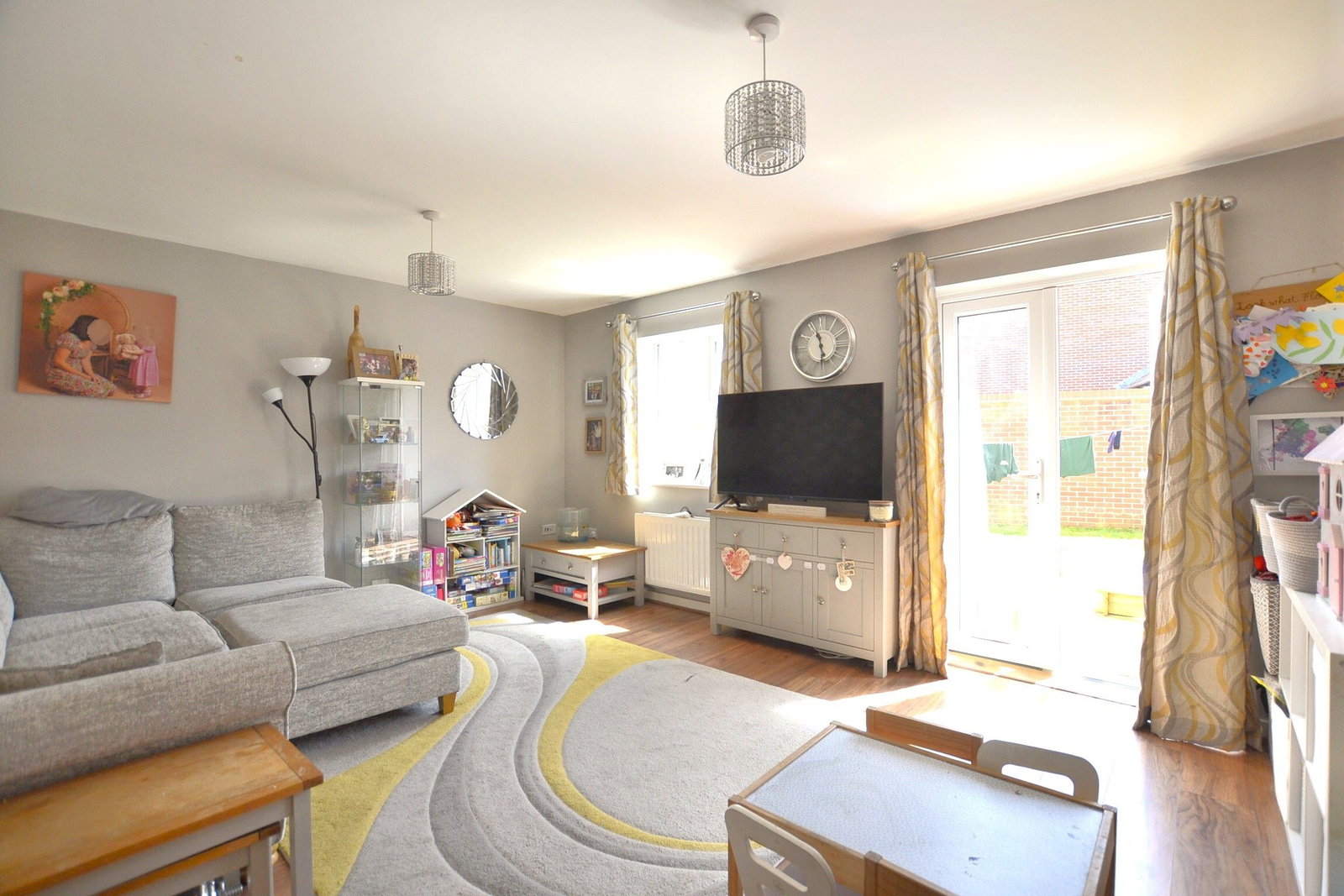 Semi Detached House in Gloucester