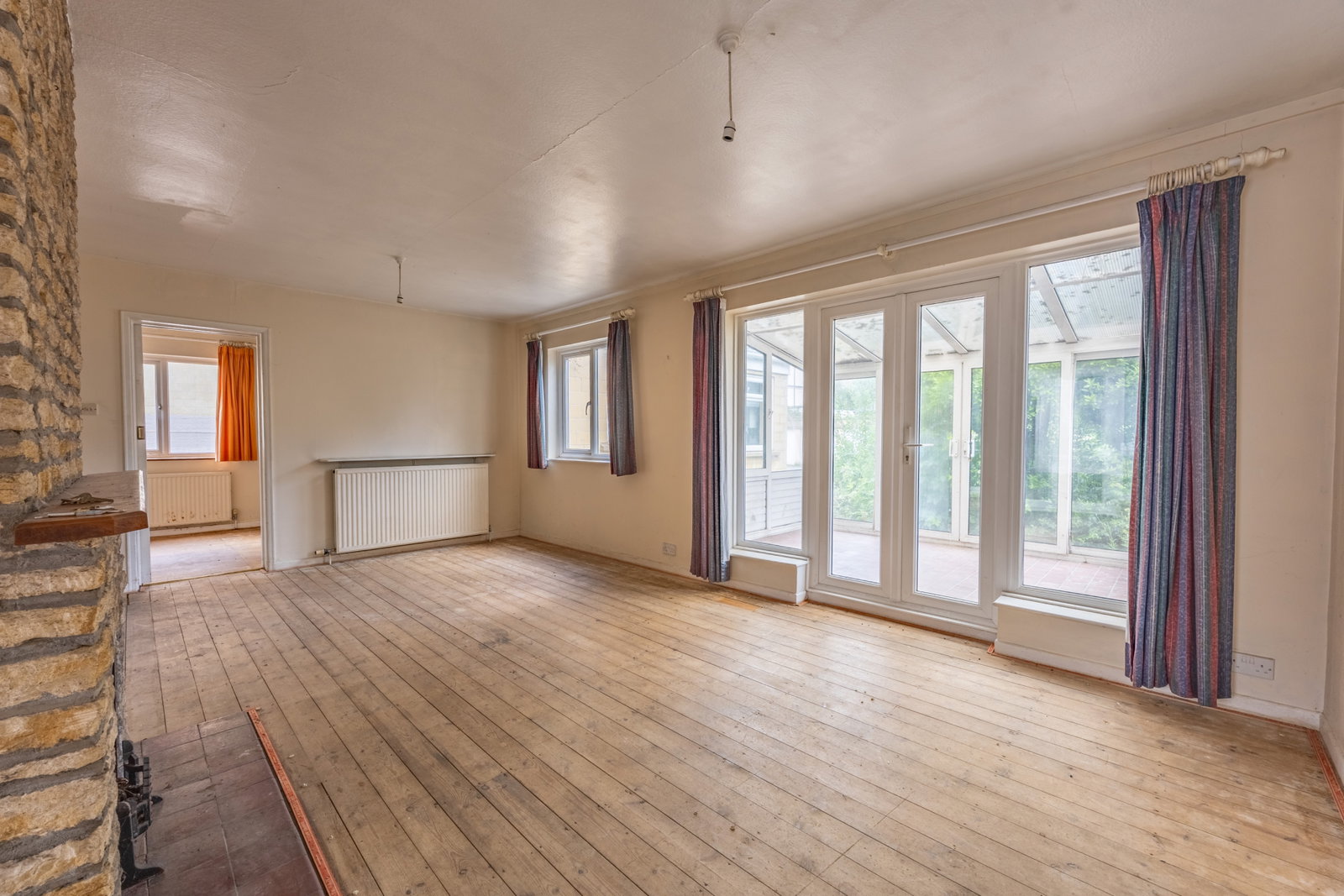Detached House in Bath