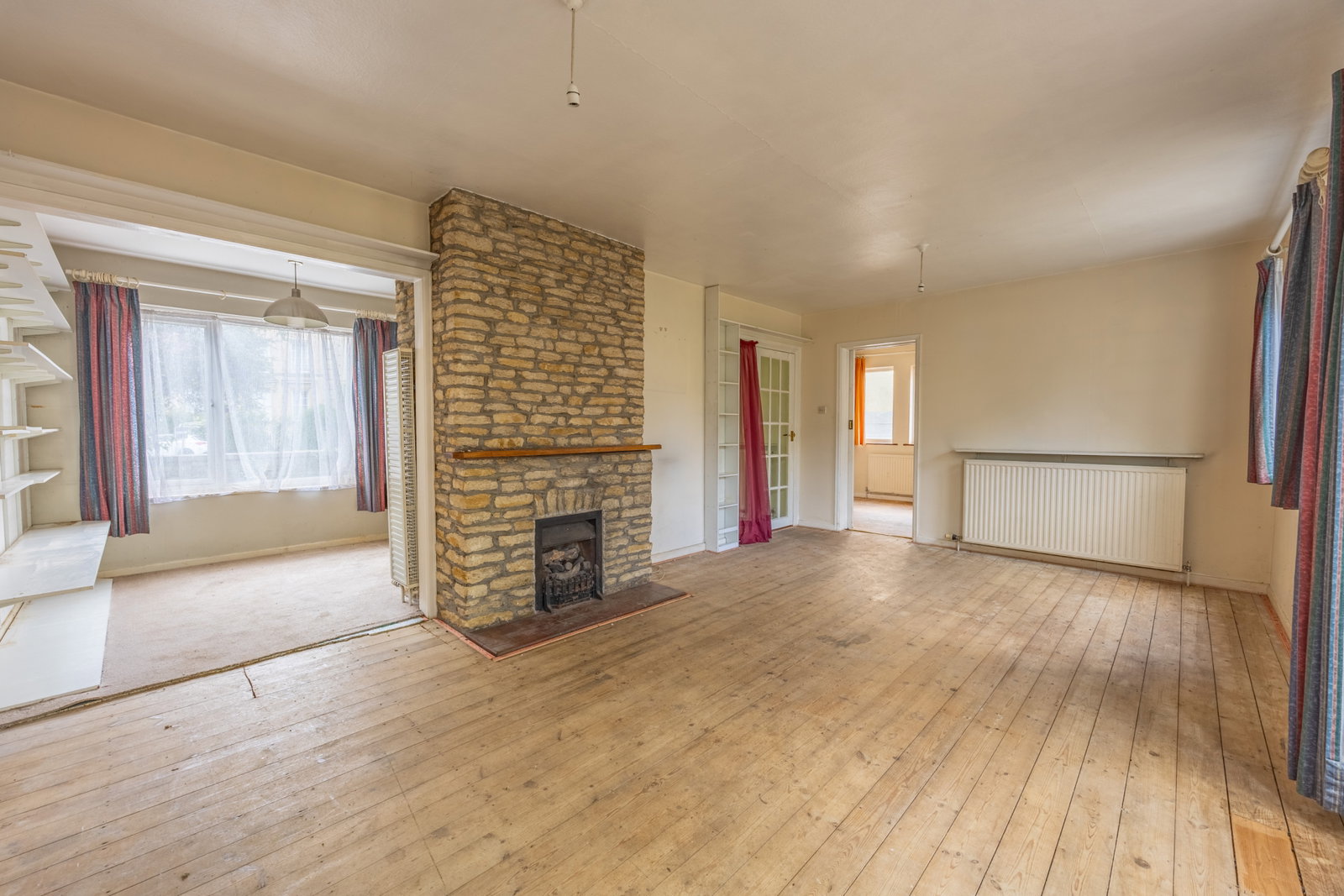 Detached House in Bath