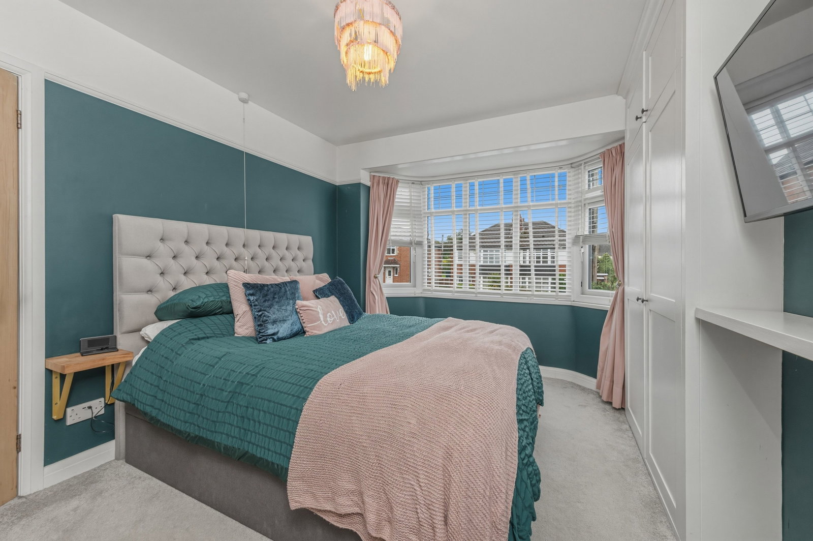 Semi Detached House in Leeds