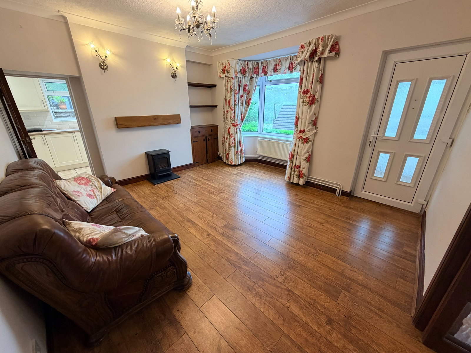 Bungalow in Cwmfelin