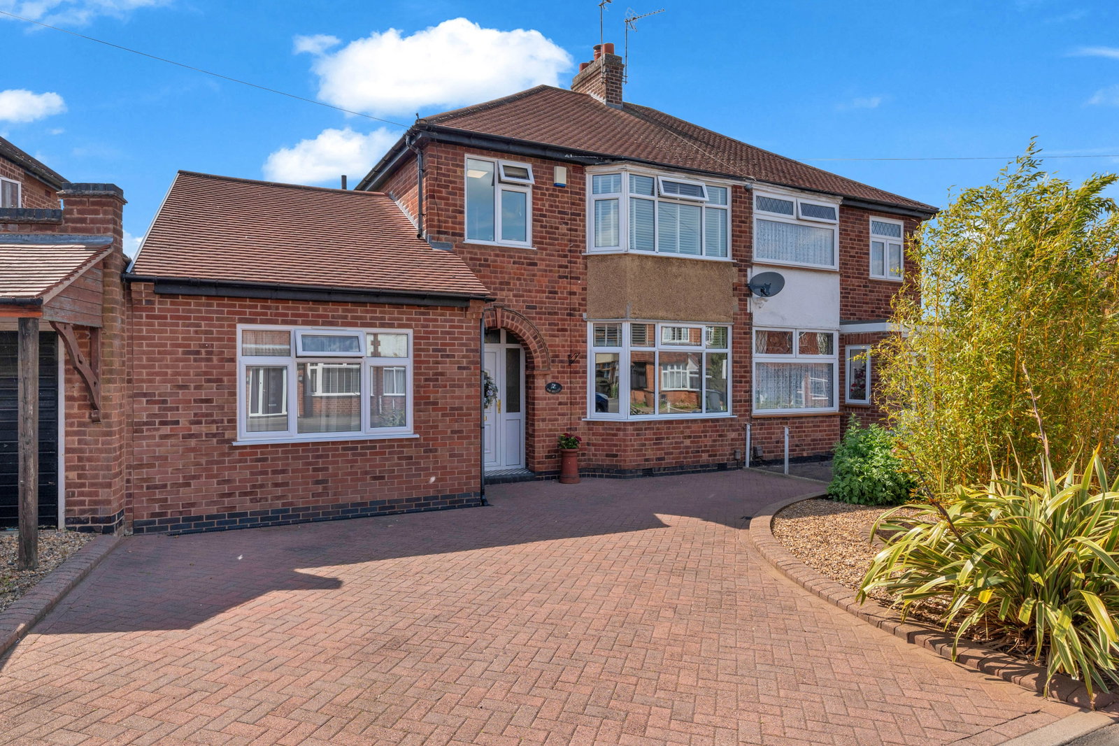 Semi Detached House in Leicester