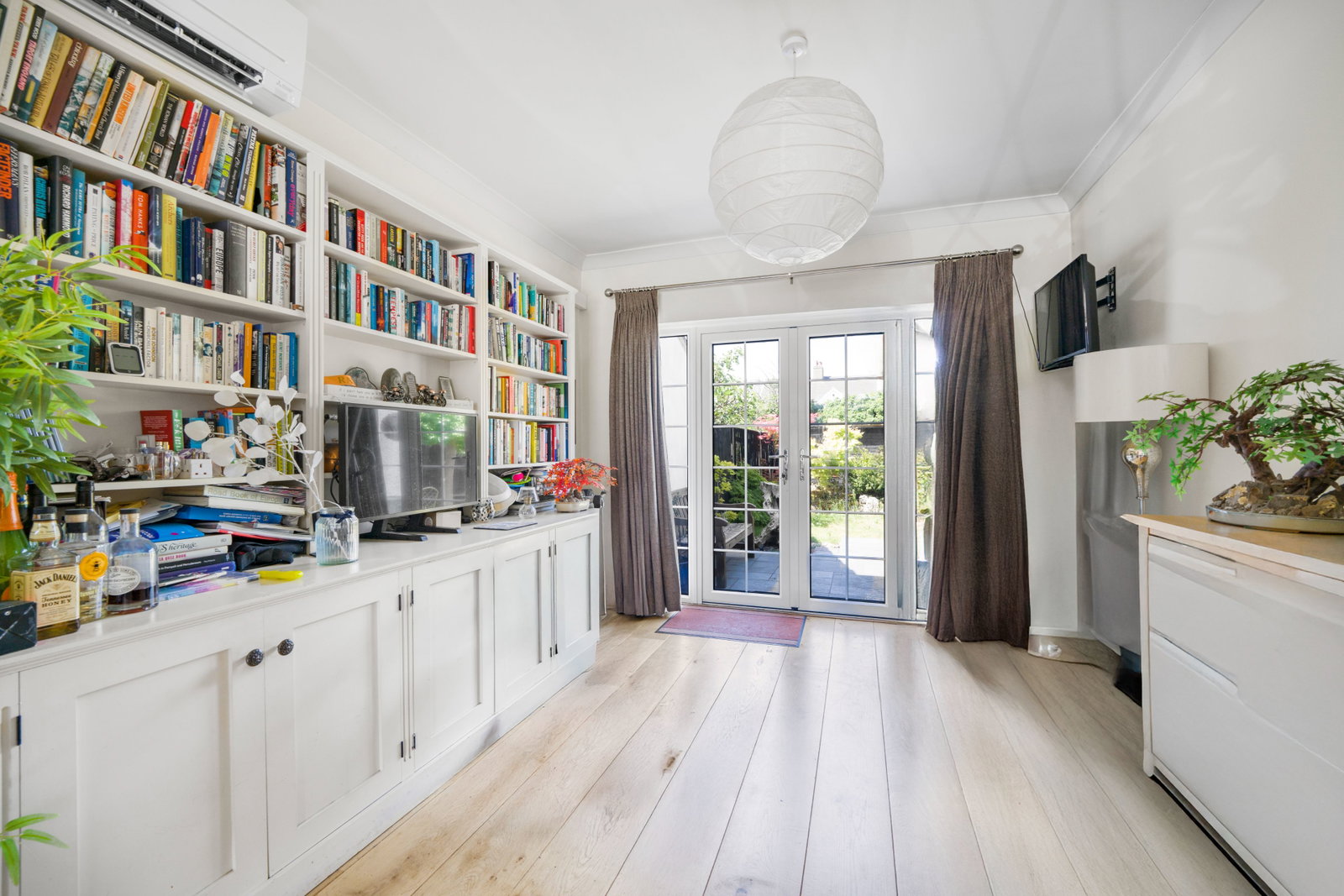 Semi Detached House in Twickenham