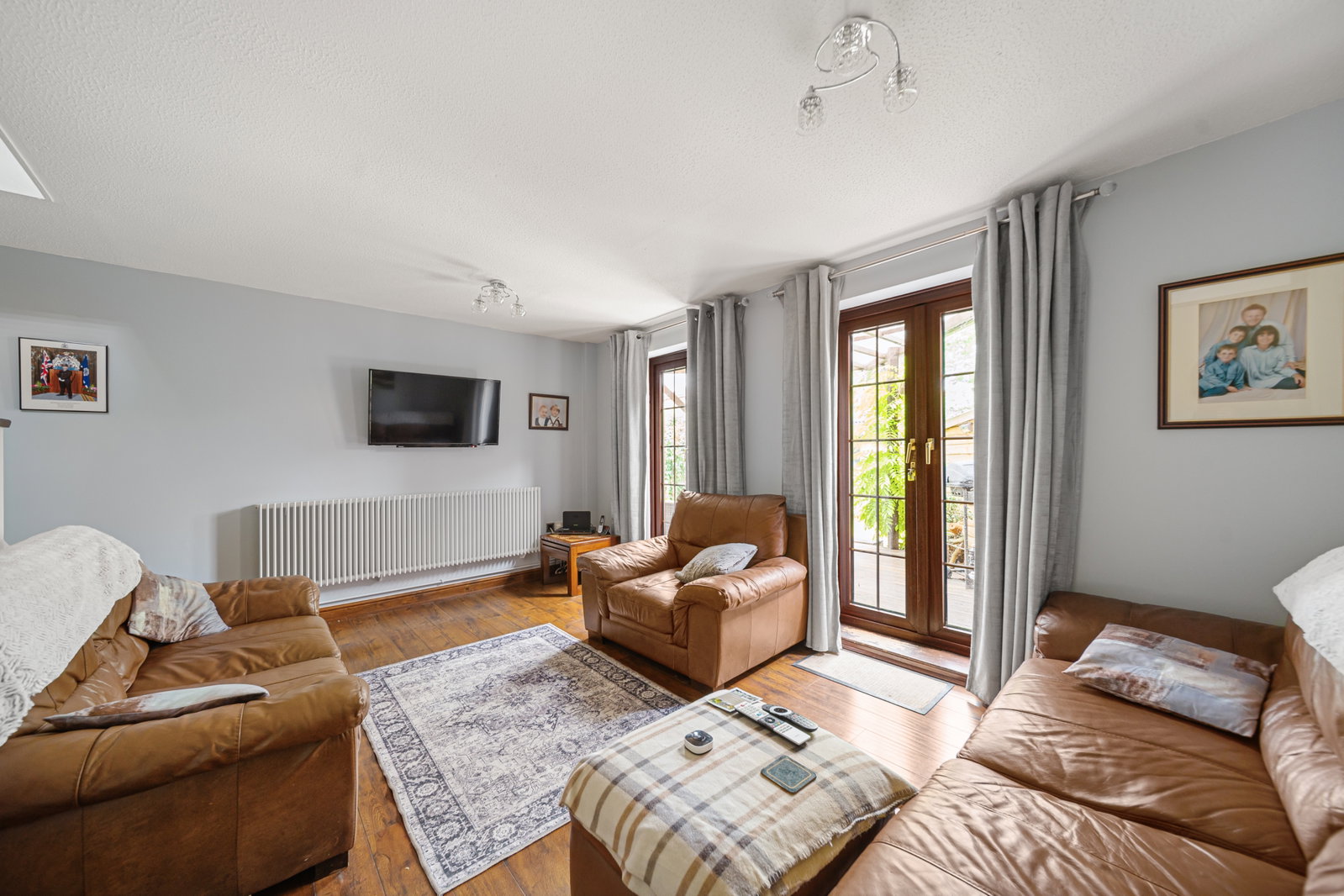 Semi Detached House in London
