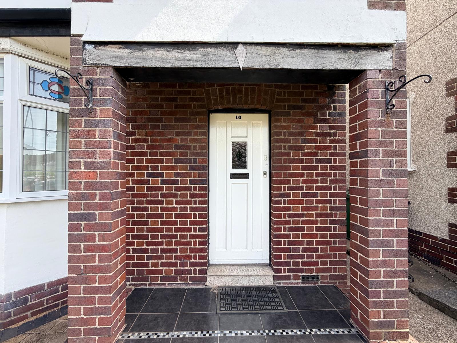 Semi Detached House in Bristol