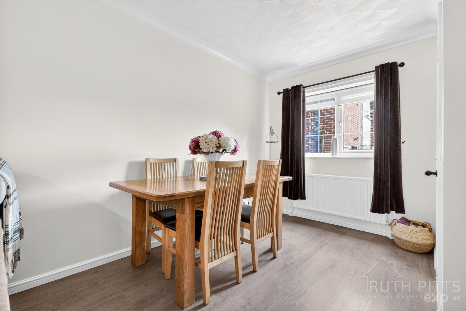 Semi Detached House in Castleford