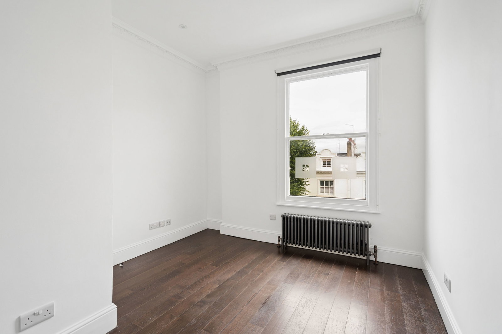 Flat for sale in London, Priory Road, London, NW6 4SG, 874 m²