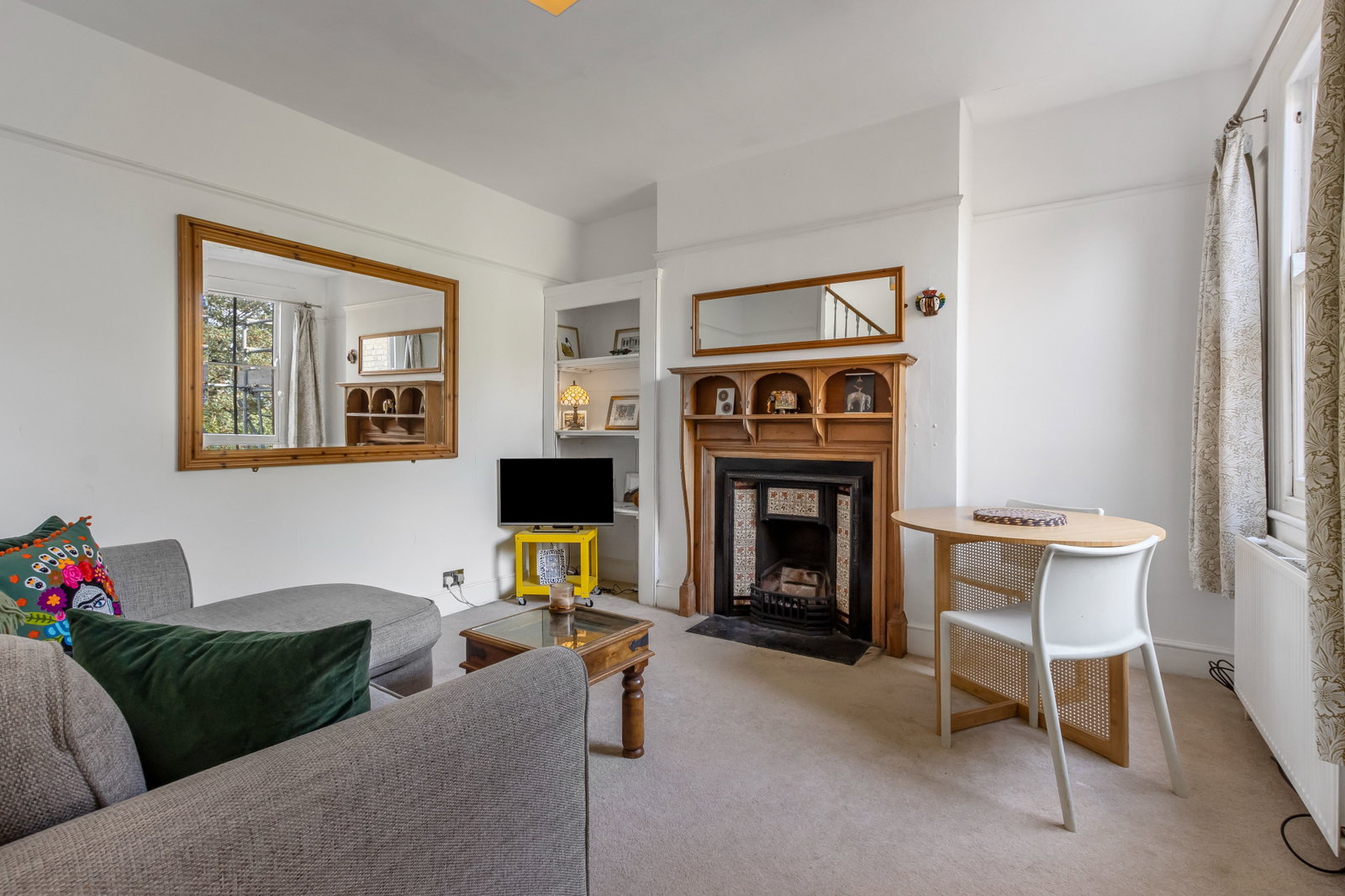 Flat for sale in London, Dukes Avenue, N10