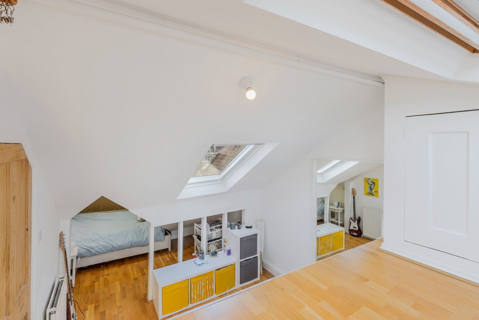 Flat for sale in London, Dukes Avenue, N10