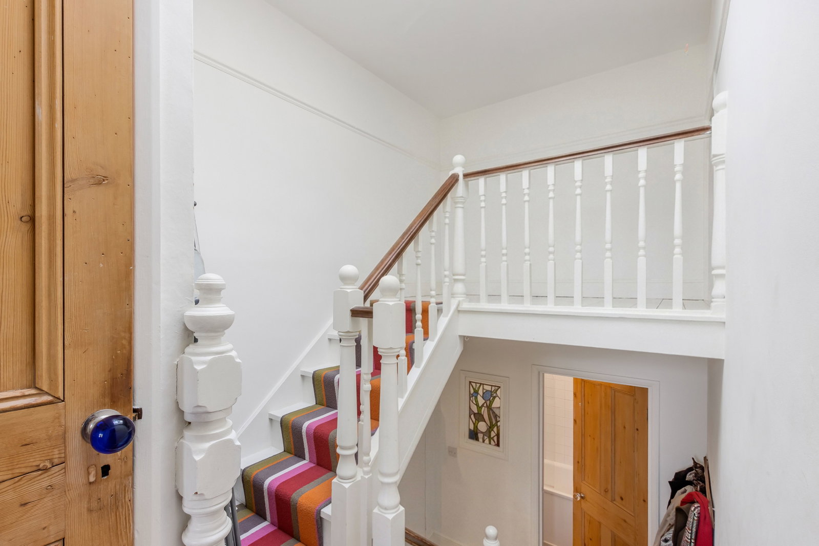 Flat for sale in London, Dukes Avenue, N10