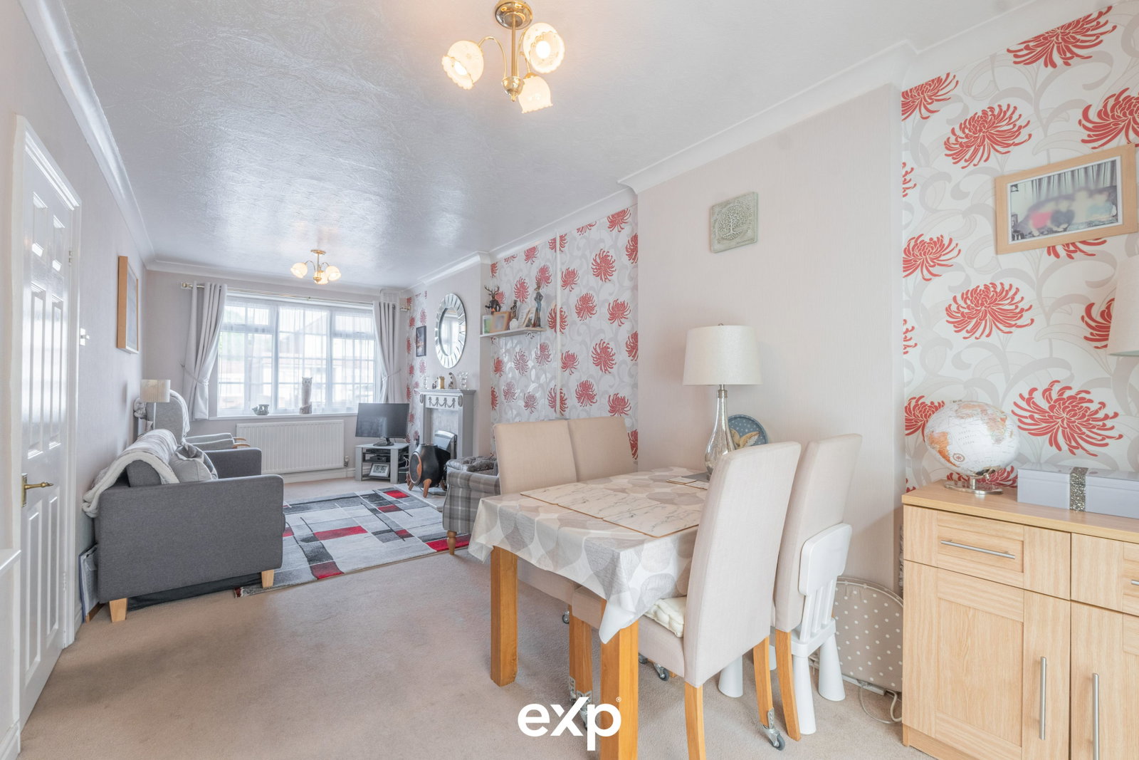 Semi Detached House in Solihull