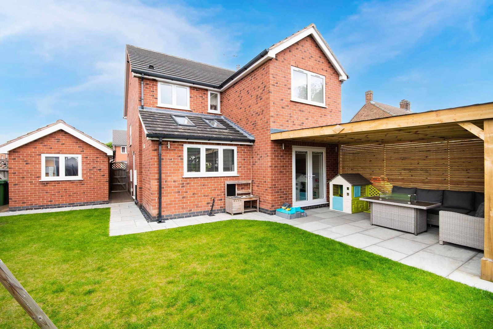 Detached House in Ollerton