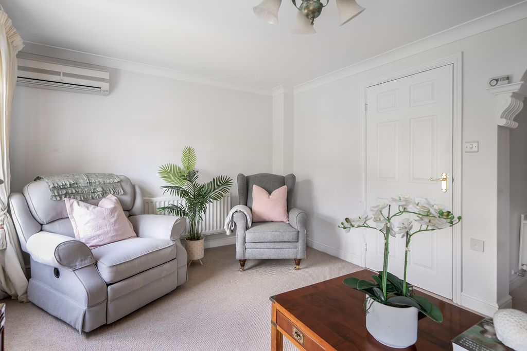 Terraced House in Cheltenham