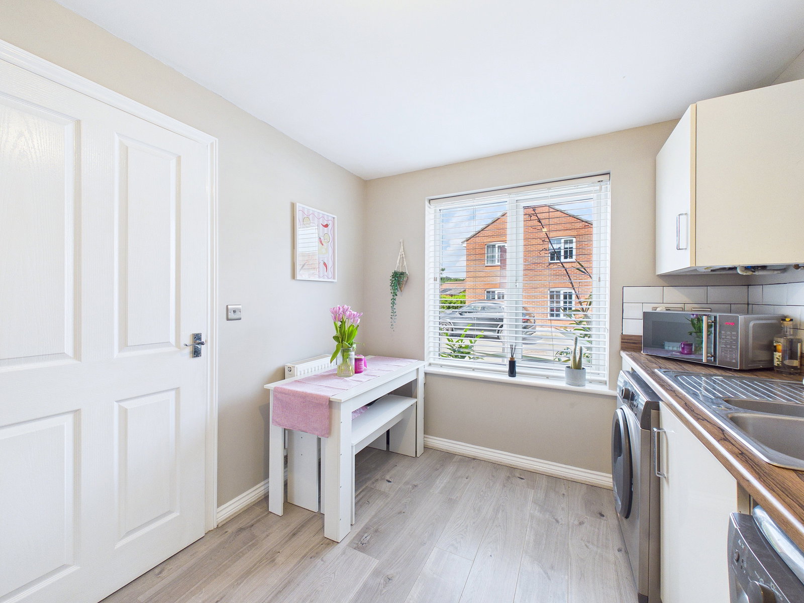 Semi Detached House in Mansfield