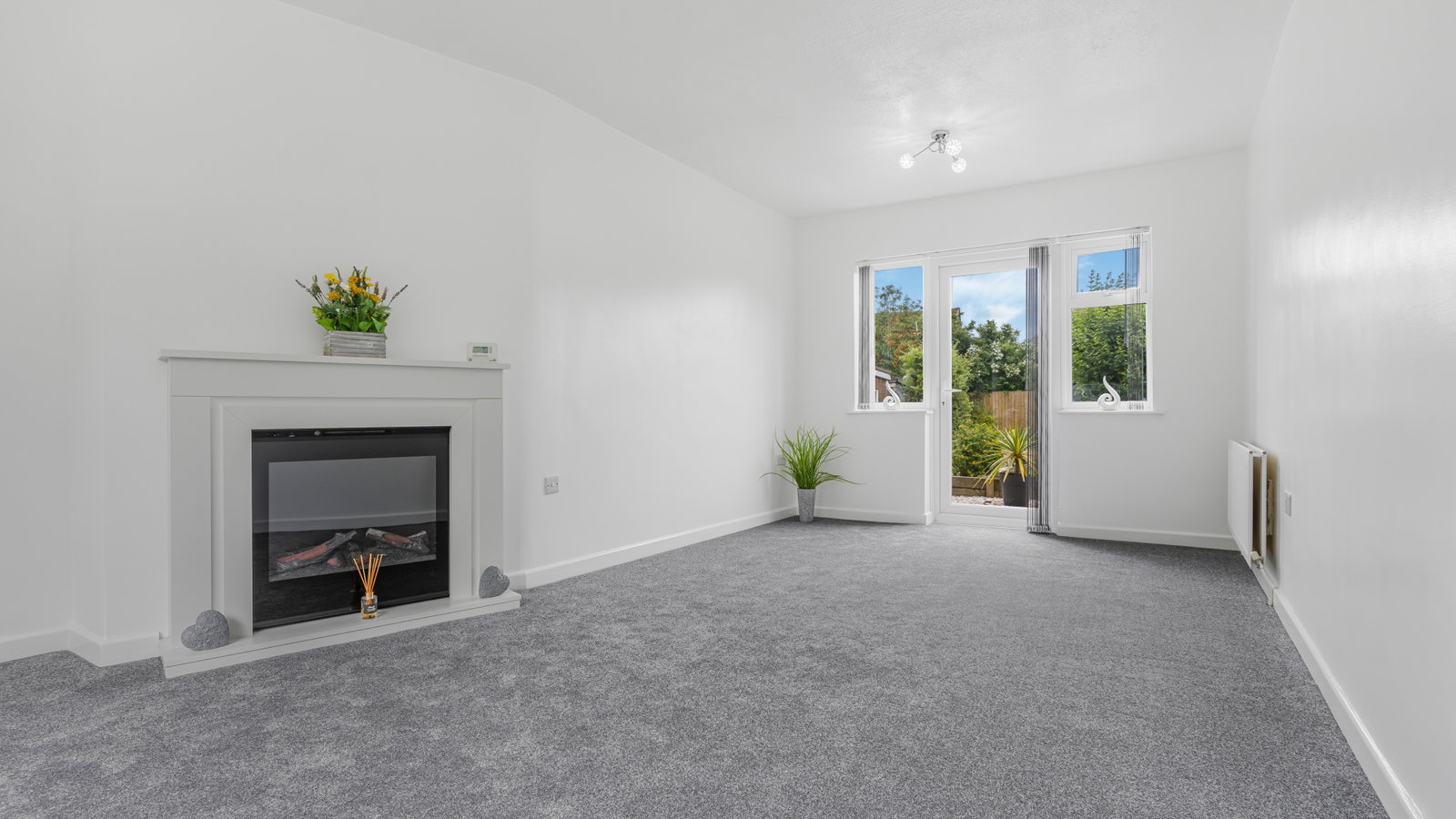 Semi Detached House in Tamworth