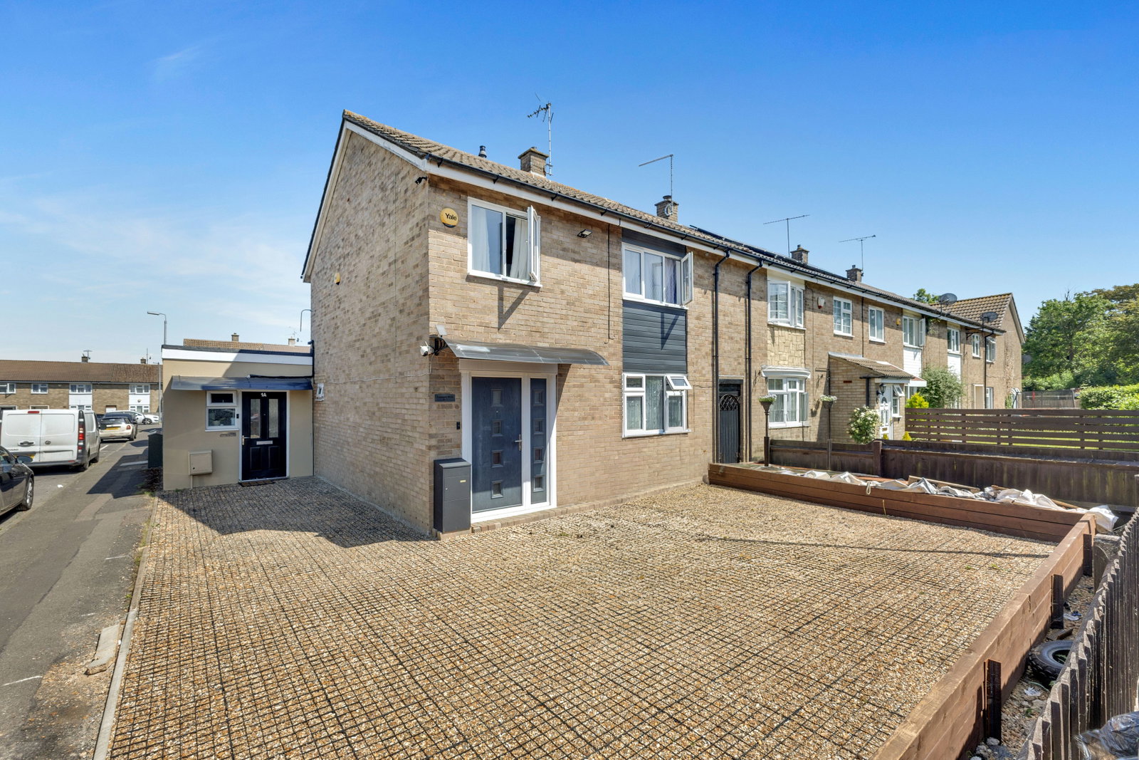 End Of Terrace House in Dunstable
