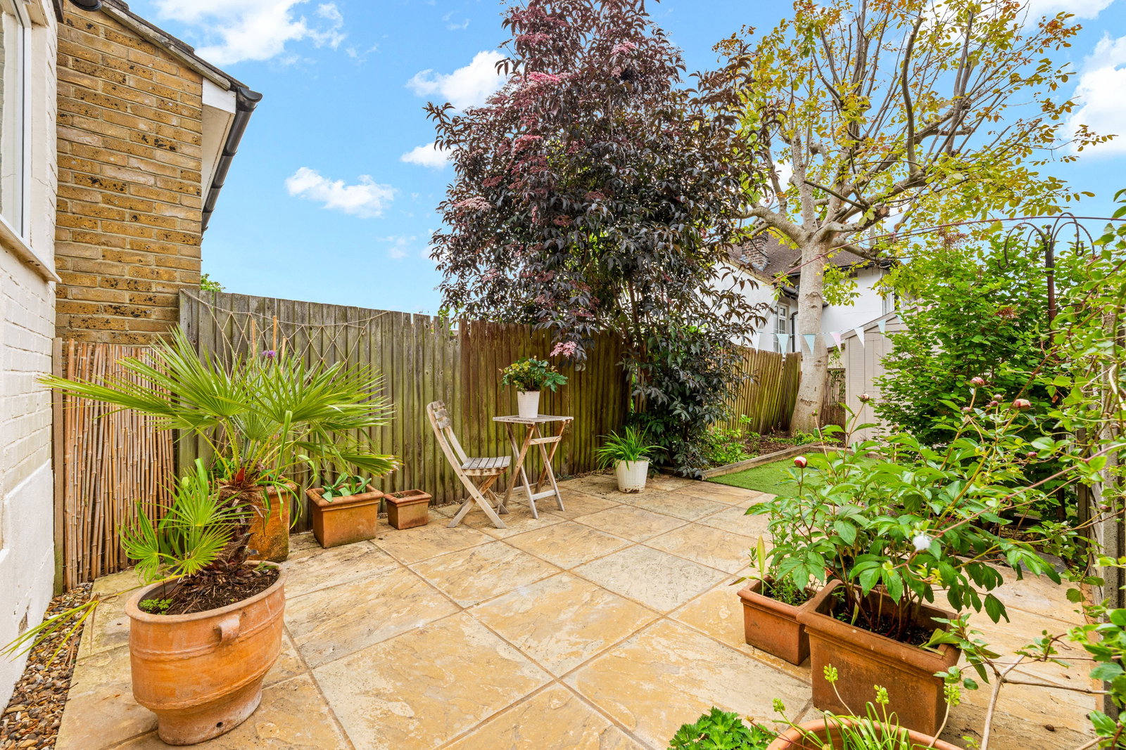 Flat in South Croydon