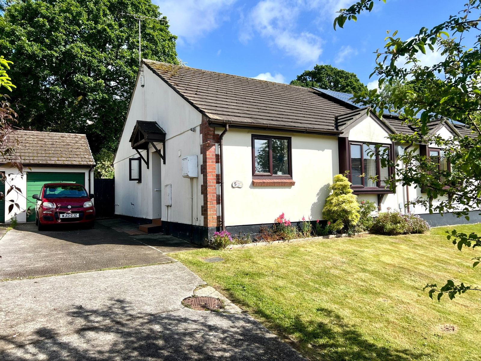 Semi Detached Bungalow in St. Austell