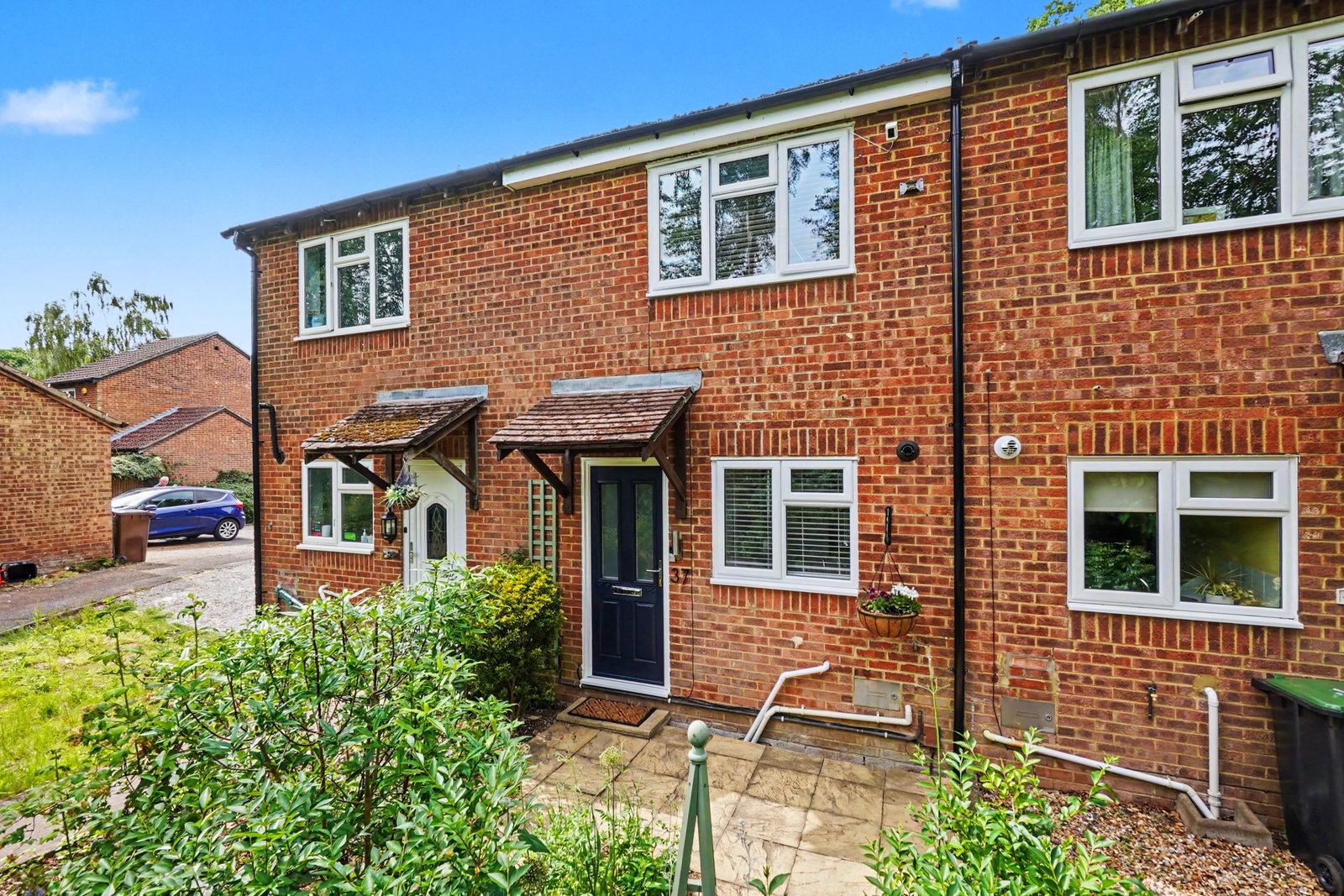 Terraced House for sale in Chatham, Woodbury Road, Walderslade Woods, Chatham, ME5 9HT, 574 m²
