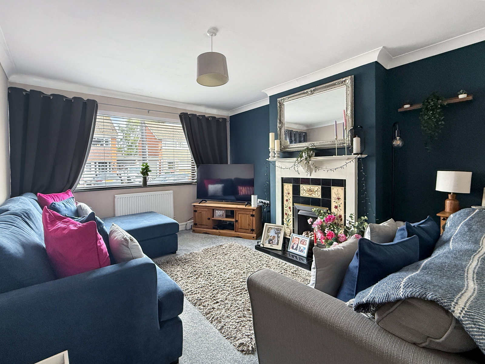 Semi Detached House in Telford