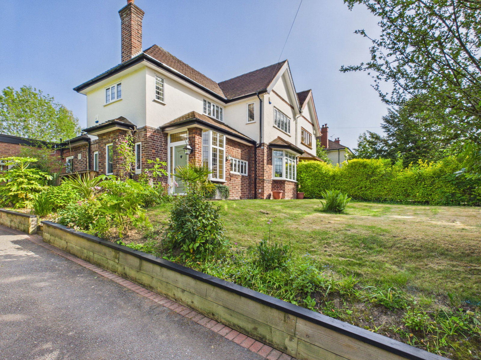 Semi Detached House in Crewe