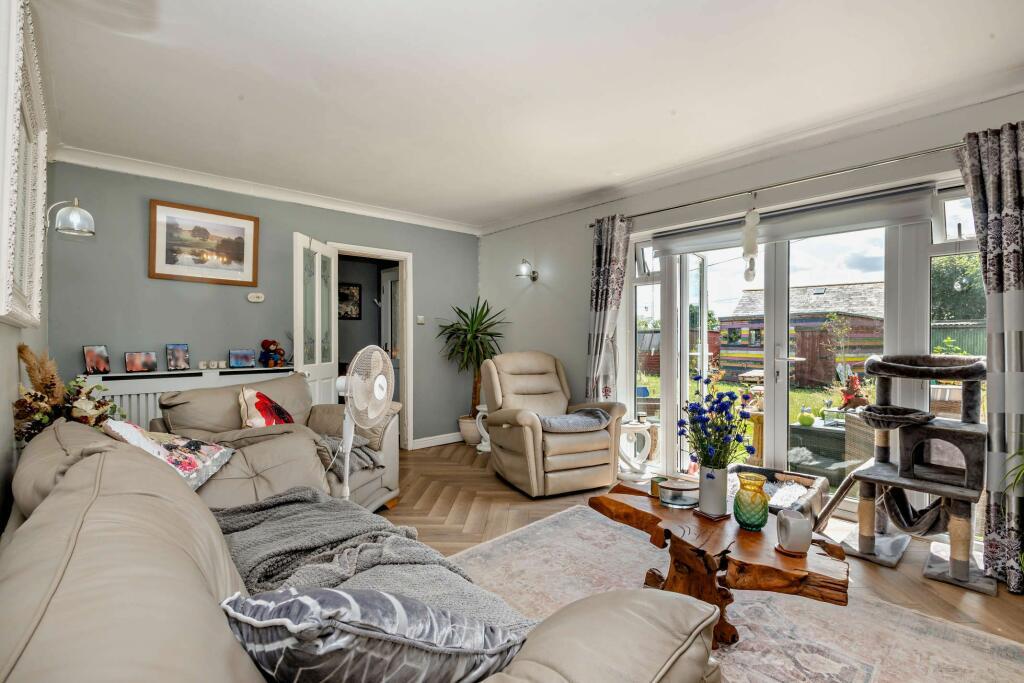 Detached House in Norwich