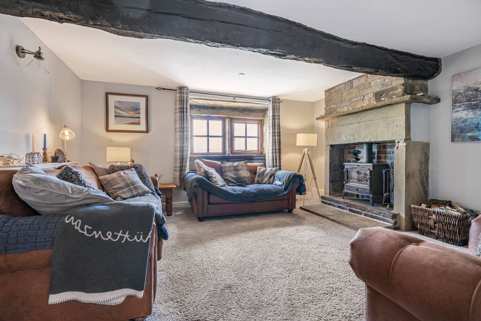 Semi Detached House in Halifax