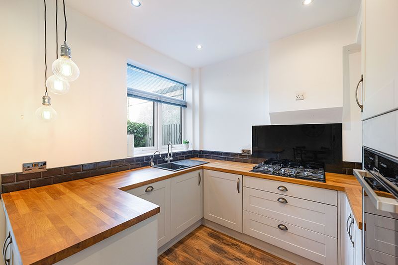 Terraced House in Worcester Park