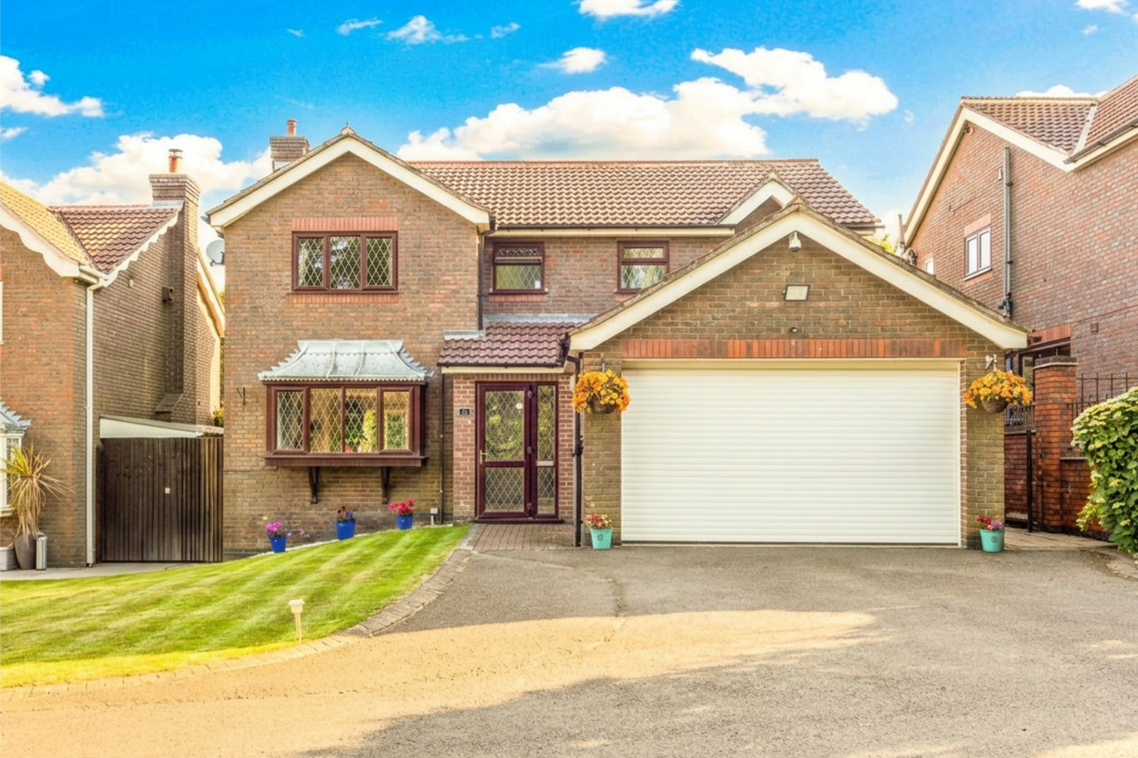 Detached House in Markfield